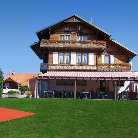 Hotel - Restaurant Le Manoir Vaulruz Exteriör bild
